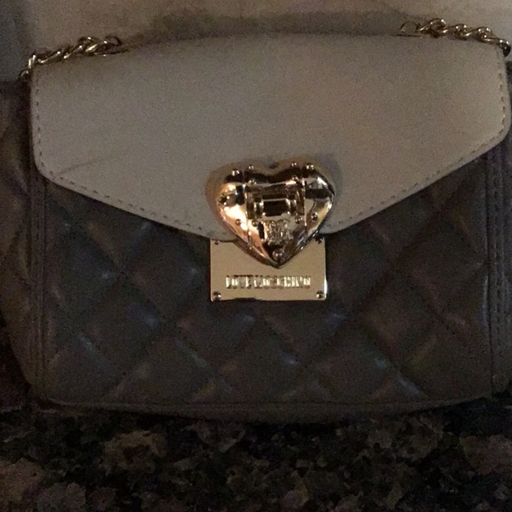 Love moschino